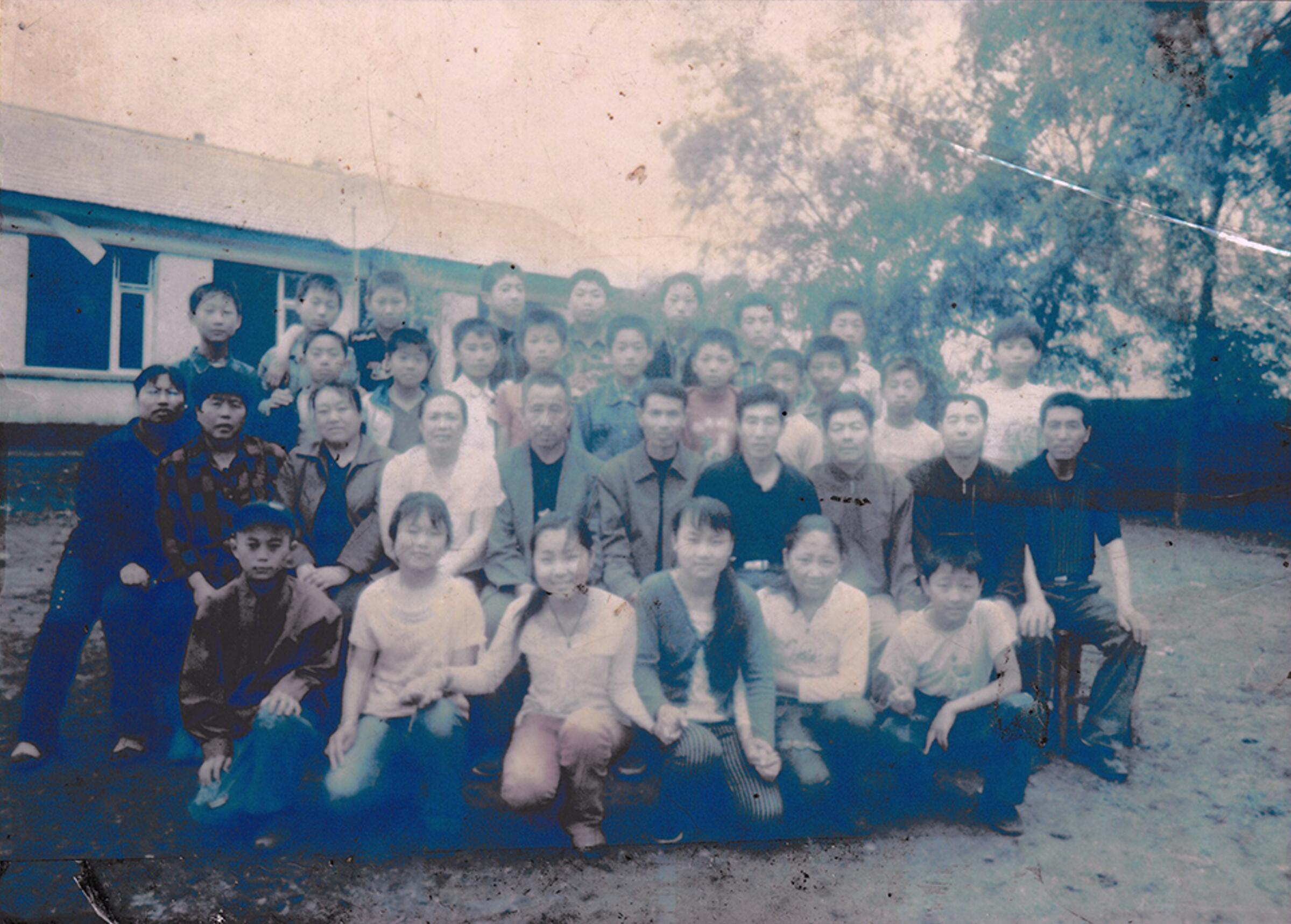 点击放大图片 同学.jpg